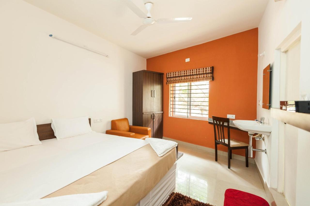 העיר בנגלור Ebenezer Suites מראה חיצוני תמונה